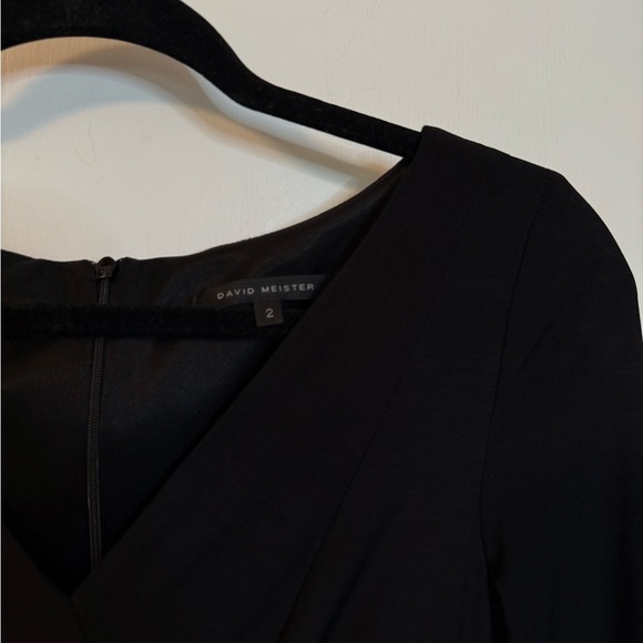David Meister V-Neck Classic Black Cocktail Party Sheath Dress- Size 2 - Picture 5 of 9